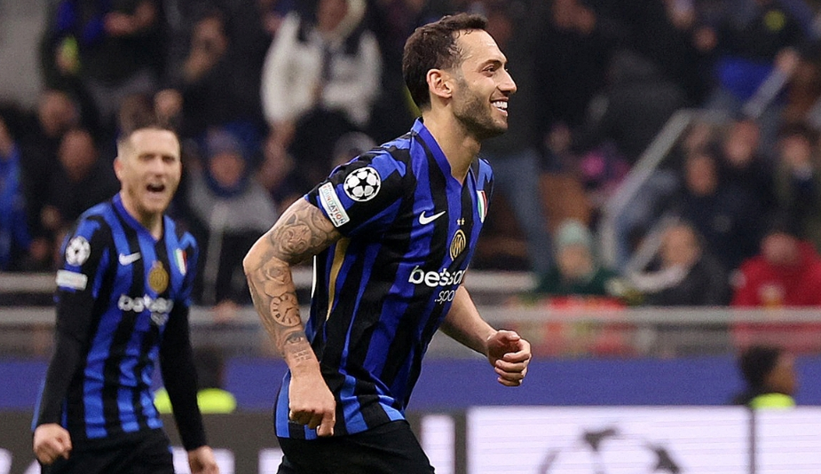 1-0、2-1、5-2！欧冠4豪门全赢，巴萨创2大纪录，英超又低迷仅1胜  第3张