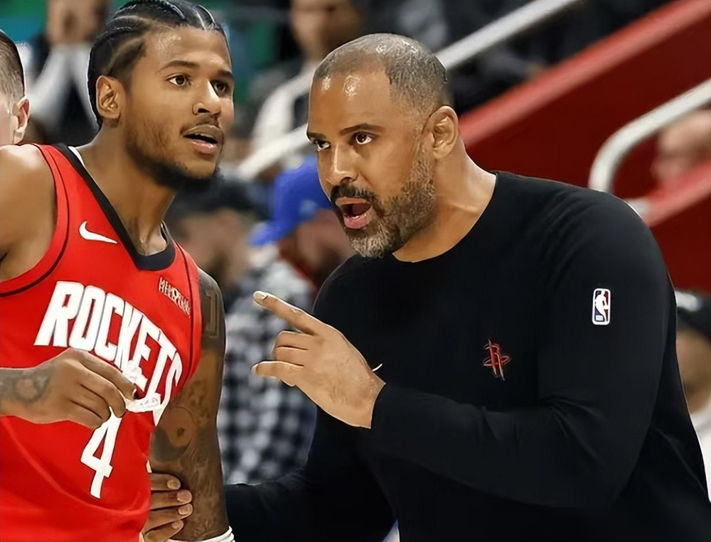 NBA积分榜又变了！骑士12连胜，火箭超湖狼，雷霆134-128快船  第3张