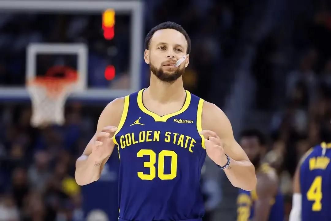 NBA最新战报:勇士险胜鹈鹕，字母哥三双 雄鹿3连胜，火箭升西部第3  第7张