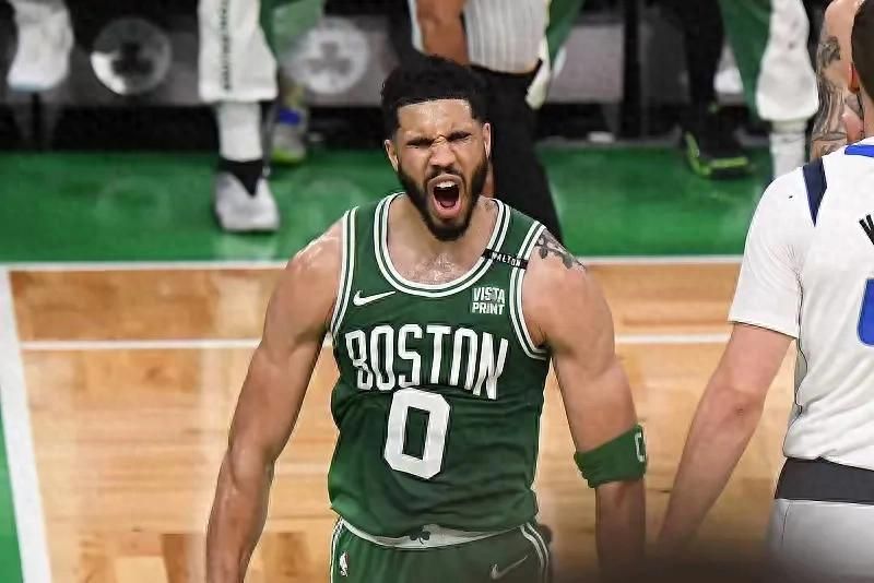 NBA最新战报:勇士险胜鹈鹕，字母哥三双 雄鹿3连胜，火箭升西部第3  第3张